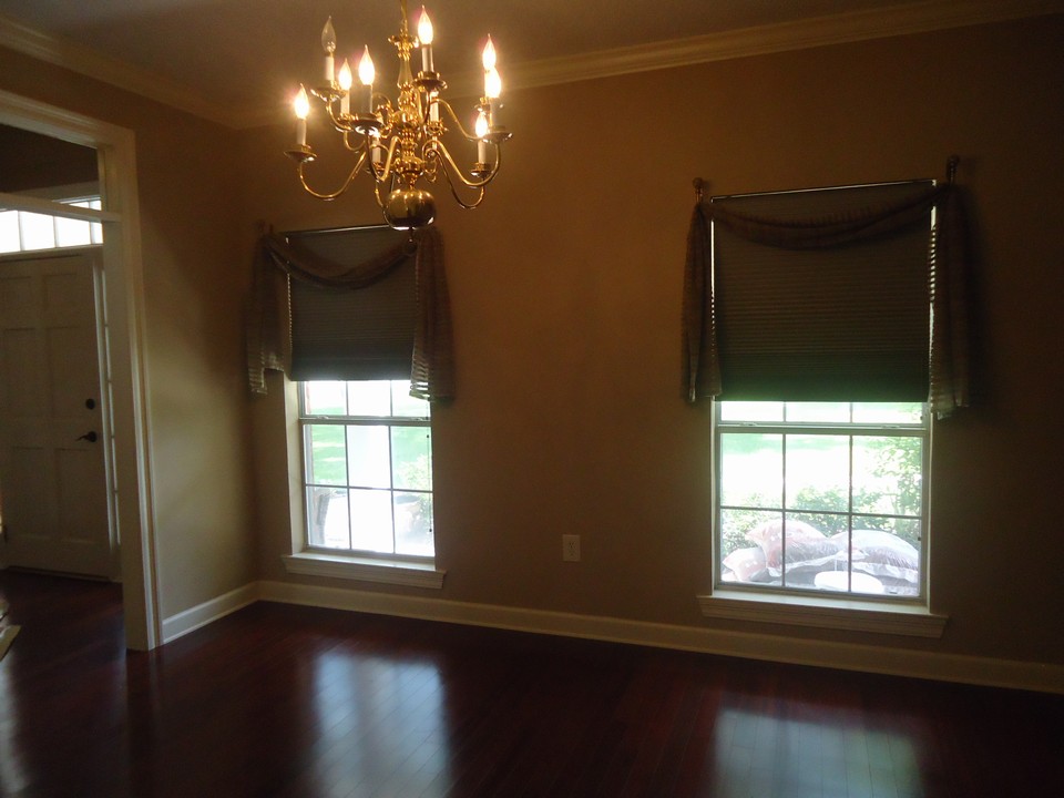formal dining room formal dining offers crown molding and hardwoodfloors